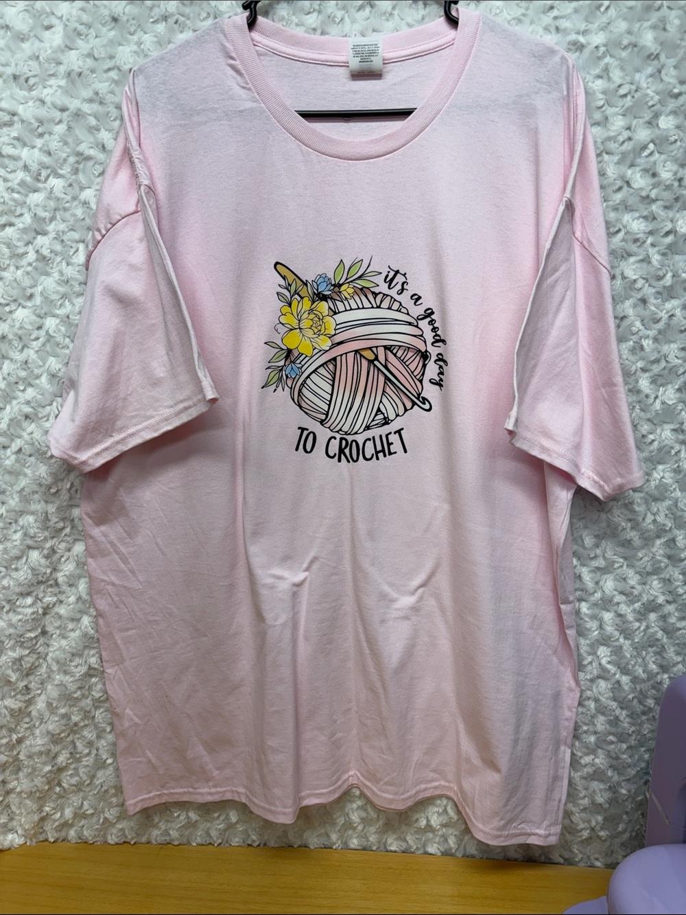 Hanes unisex 2xl Light Pink Crochet Graphic Tee 💯 cotton